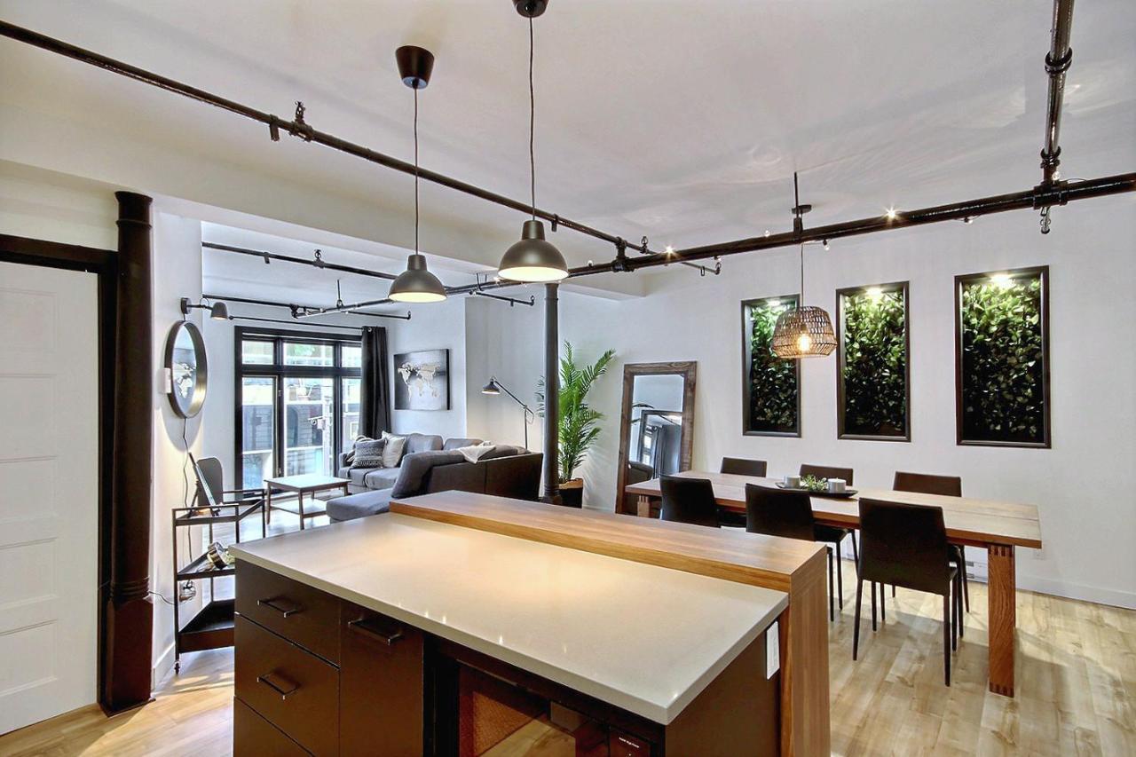 Le Gentleman // Downtown Spacious Condo ケベックシティ エクステリア 写真